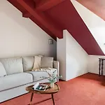 La Cour Du 6 Άννεσι